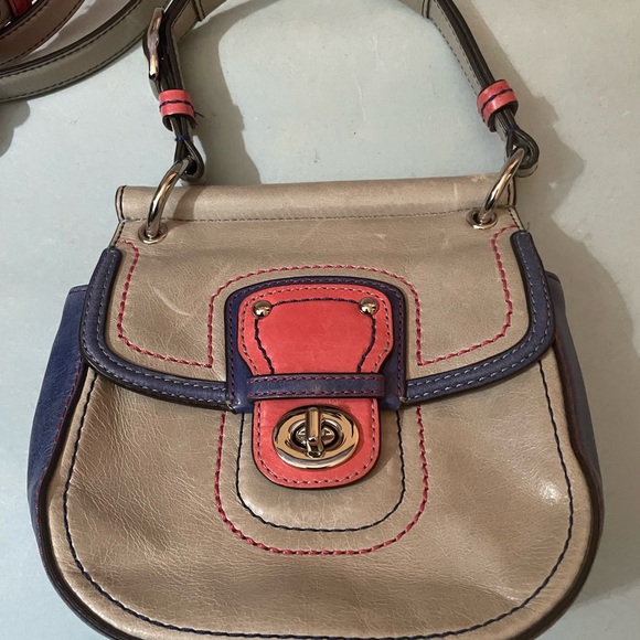 EUC Coach Mini “Willis" Leather Crossbody/Satchel Purse - Picture 3 of 9